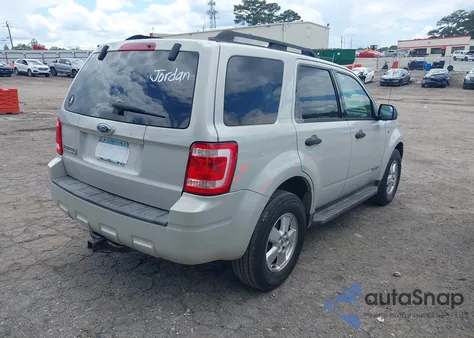 2008 Ford Escape Xlt z USA, uszkodzony, nr VIN 1FMCU03118KD15147